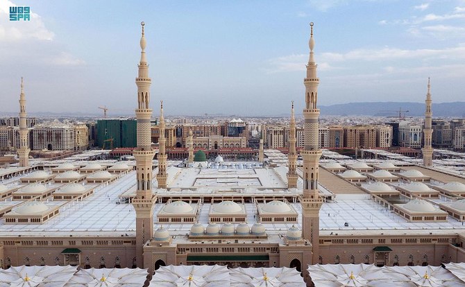 14 Nights October Umrah Package